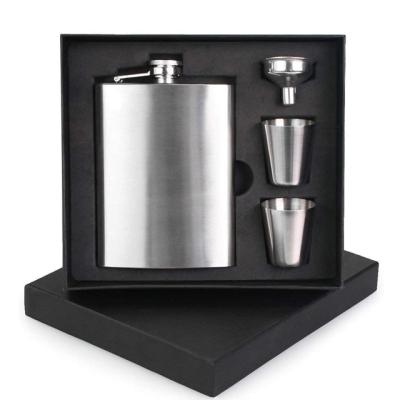 China Viable Hip Flask Set Silver 8 Ounce (304/18-8 SS) Gift 100% Stainless Steel Flask For Liquor/Alcohol.Flask For Bar And Home Men/Women .For à venda