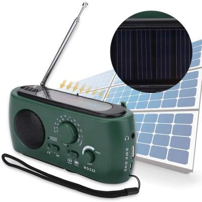 China AM FM Internet Emergency Lantern Radio , Solar Powered Portable Radio Rechargeable for sale