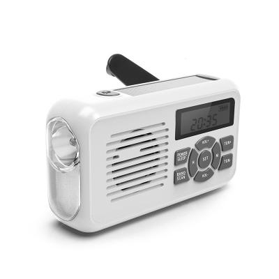 China Portable Hand Cranked Emergency Radio Solar Powered For Disaster Prevention for sale