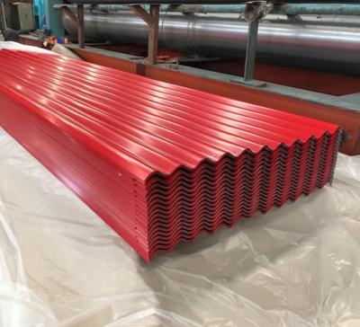 Chine Feuilles ondulées rouges couvrantes enduites de toiture en métal de KCC de feuille de couleur de DX52D 3m à vendre