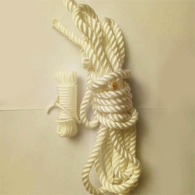 Polyester rope in marine environment demonstrating durability