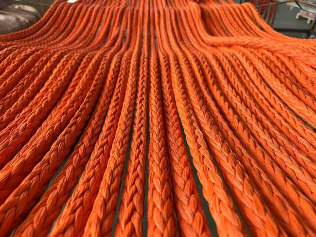 UHMWPE Rope in marine application