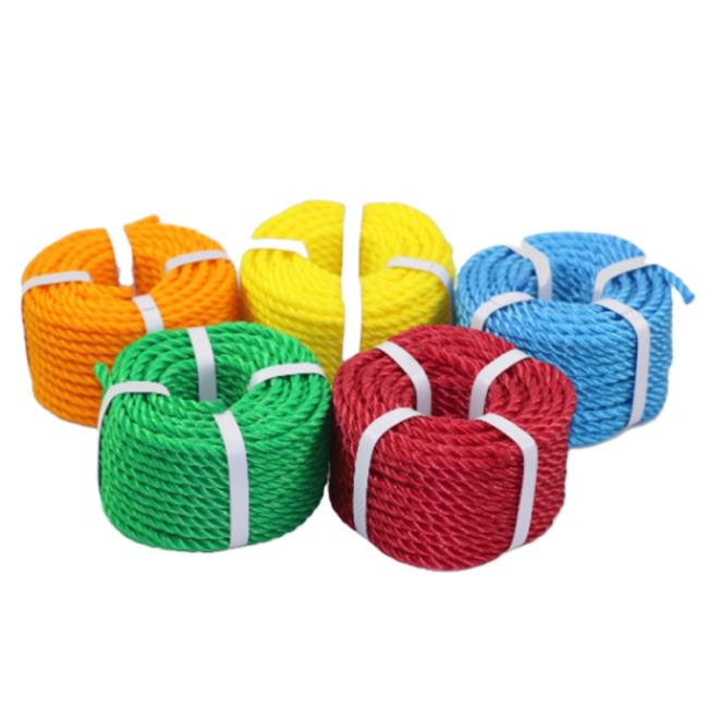 Fishing net made with polyethylene rope