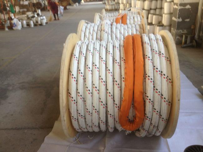 UHMWPE rope in offshore application