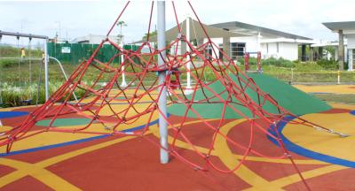 China Triangle Large Playground Climbing Net Polyester Combination Rope SGS Certificated for sale