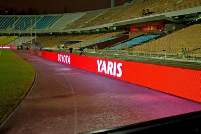 China 2016 Football stadium perimeter led screen display for sale