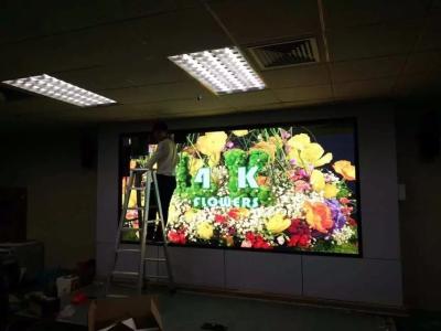 Китай Видео- экраны приведенные полного цвета крытые, обслуживание приведенное зада фронта экрана настенного дисплея продается