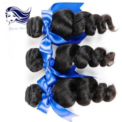 中国 波状の織り方のマレーシアのブラジルのペルーの毛の黒の緩い波の毛 販売のため