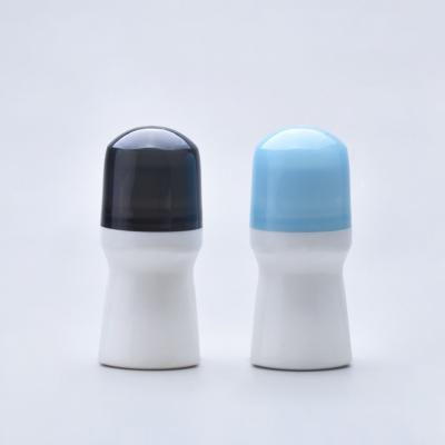 China Cuotomized que imprime a bola de rolo plástico engarrafa 50ml reciclável à venda