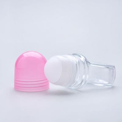 China A bola de rolo de vidro clara transparente engarrafa 50ml vazio para o óleo essencial à venda