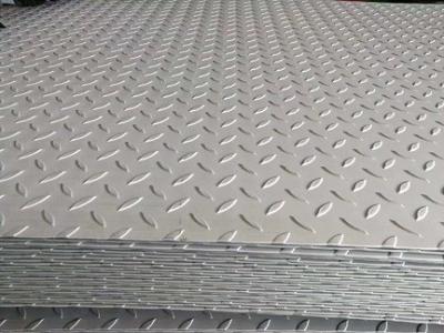 China SUS304L Stainless Steel Plate Pattern Non Slip For Stair Step 200mm for sale