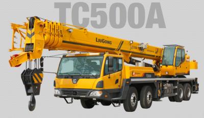 China 50 ton automatische bouwmachine TC500A op vrachtwagen gemonteerde kraan Te koop