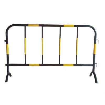 China Yellow And Black Iron Horse Guardrail, Temporary Diversion Fence For Traffic Road Construction Safety Warning for sale
