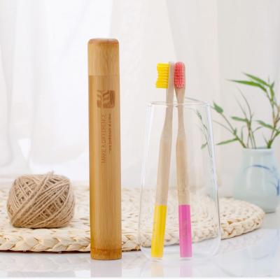 China Caja de bambú del cepillo de dientes que acampa 30 gramos del cepillo de dientes de caso abonable de la cubierta en venta