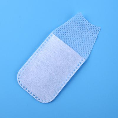China Purple Textured Teeth Wipes Peppermint Disposable Dental Cleaning Wipes MSDS for sale