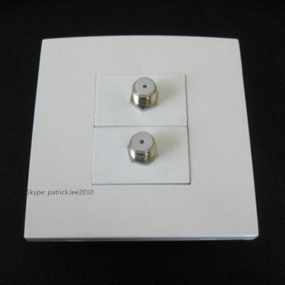 China Television Ground Plate 86x86mm Satellite TV Wall Plate Socket x 2 Digital TV Connector for sale