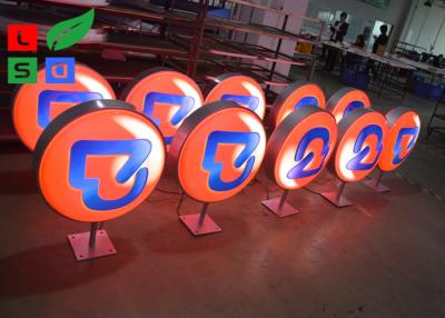 China LED Blade Sign Storefront Light Box Signs 6000K Outdoor ronde lichtbak Te koop