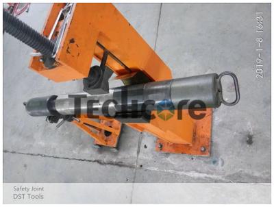 China Open Hole Well Testing DST Tools / Retrievable Tension Sleeve Safety Joint for sale