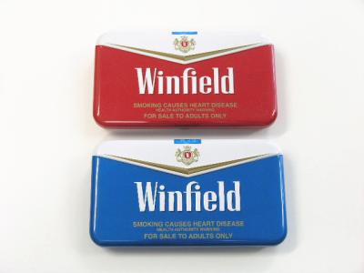 Chine Porte-cigarettes de porte-cigarettes en métal de boîte en fer blanc de cigarette de qualité de Winfield avec l'allumeur à vendre