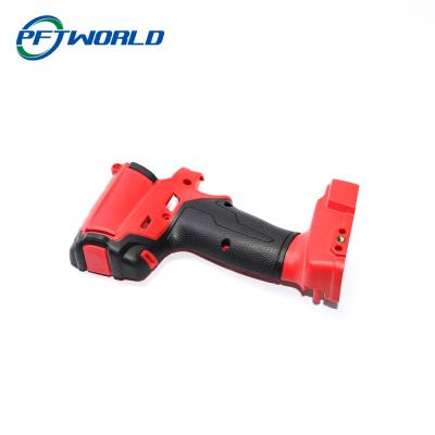 China Precision Injection Molding Accessories, Hydraulic Giant, Black and Red for sale