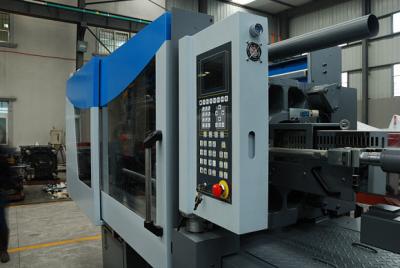China Low electricity consumption servo injection molding equipment Automatic for sale