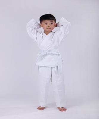 China Uniforme ligero aprobado WKF del soldado enrollado en el ejército del karate, equipo modificado para requisitos particulares del karate para los niños en venta