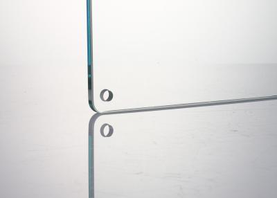 China painel de vidro moderado espaço livre de 3mm ultra com vidro temperado dos furos à venda