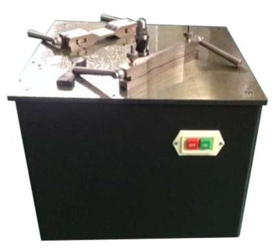 China 1300R/min Plastic Lab Testing Equipment , Multifunctional Dumbbell Die Cutter for sale