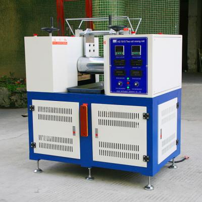 China 50-60HRC Plastics Open Rubber Mixing Mill HG/T 3108-199 320mm Roller Face Width en venta