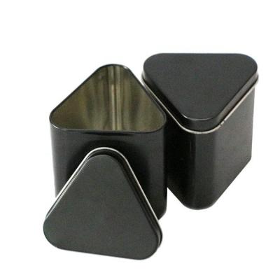 China Wholesale Triangle Tin Box Black Metal Packaging Cans Custom Gift Tin Jar for Food à venda