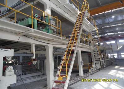 China Multi - máquina a dos caras de la fabricación de papel del conglomerado de los alambres sola disposición del piso en venta
