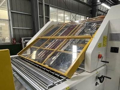 China CE Shield Litho Laminator 1700x1700mm For 2 Layer 3 Layer 4 Layer 5 Layer Cardboard for sale
