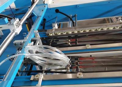 China a máquina de estratificação de papel 1700mm automático Litho de 1500mm encaixota o tipo servo controle do PLC à venda