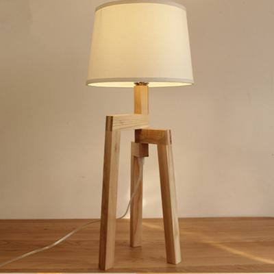 China Wooden study bedroom Stilt Table Lamp wooden bedside lamp(WH-MTB-180) for sale