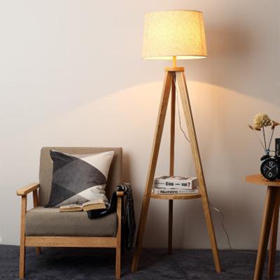 China Modern wooden fabric living room bedroom floor lamp night wooden tripod floor lamp(WH-WFL-14) for sale