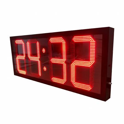China Outdoor 1600mm *600mm * 100mm Large Digital Clock 15 Months Warranty for sale