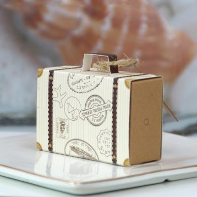 China A mala de viagem deu forma às caixas de papel de Bomboniere do chocolate dos doces à venda