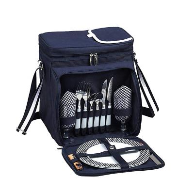 China Outdoor portable picnic bag set camping picnic bag backpack insulated picnic bag à venda