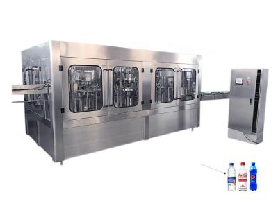 China Máquina de engarrafamento elétrica automática do refresco de 18000 BPH à venda