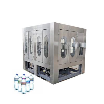 China Dreh3 in 1 Mineralwasser-Flaschenabfüllmaschine Monoblock zu verkaufen