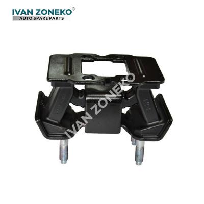 China 12371-0P090 Engine Mount Bracket For Toyota CROWN / REIZ Natural Rubber for sale