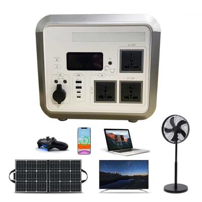 China Sistema de baterías de almacenamiento de energía solar LiFePO4, central eléctrica de 1200w para acampar al aire libre en venta