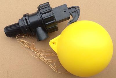 China POM Cistern Ball Float Valve Conrrosion resistente para el canal de la granja en venta