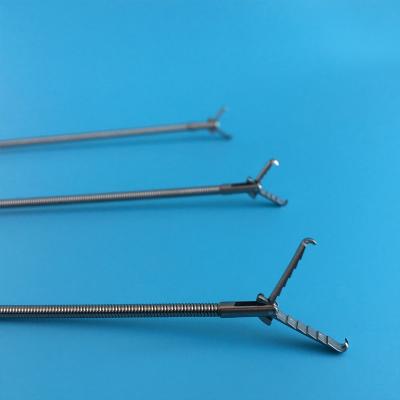 China Alligator 2.8mm Disposable Grasping Forceps Gastroscope for sale