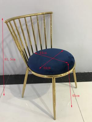 China Cadeira de jantar 81.5cm de aço inoxidável lisa flexível de 45cm à venda