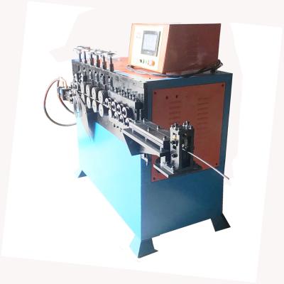 China Flat Iron Steel Wire Ring Making Machine 2MM - 10MM Numerical Control for sale