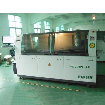 China Electronics DIP Automatic Wave Soldering Machine With Streamlined Body Design for sale