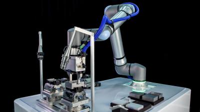 China Robot colaborativo universal del robot UR20 con el agarrador robótico de Schunk para la solución de la automatización en venta