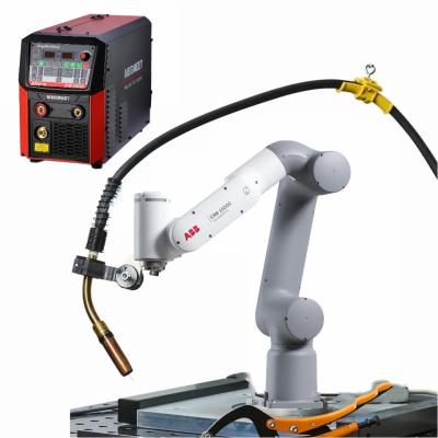 Cina Robot di collaborazione di ABB GoFa CRB 15000 con il cannello per saldare e Megment che salda Sorce per la saldatura di Cobot in vendita