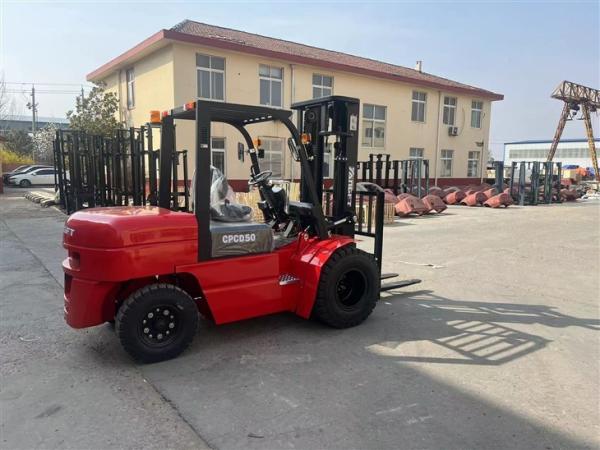 Quality 5 Tons Diesel Forklift Diesel Lift Truck CPCD50 for sale